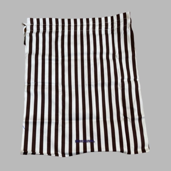 🆕 Henri Bendel Set of 3 Travel Pouches Condition: Excellent - Picture 6 of 11